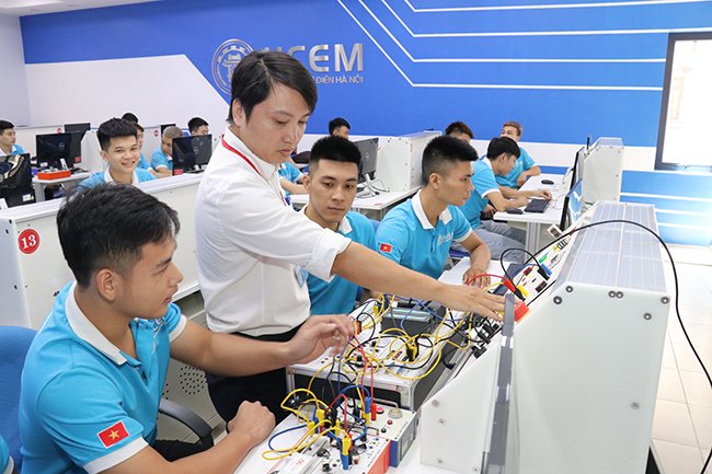 Người lao động làm chủ công nghệ mới