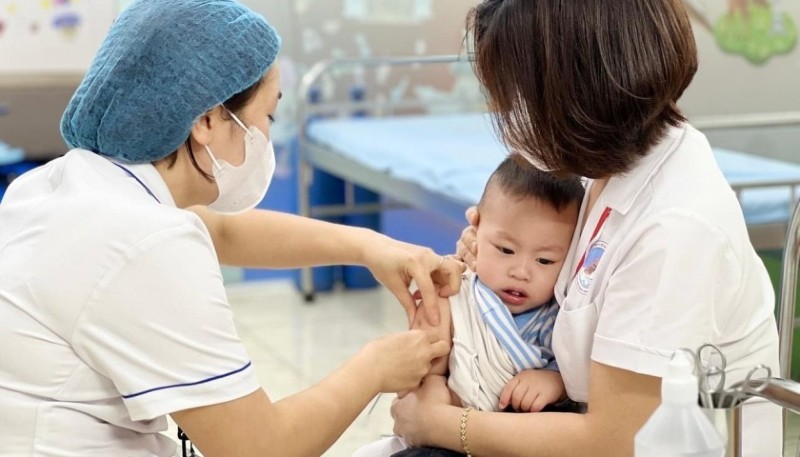 Triển khai giải pháp đột phá, tăng cường bảo vệ, chăm sóc và nâng cao sức khỏe nhân dân